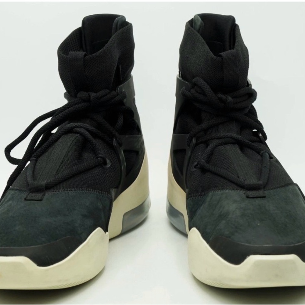 Nike Black and Cream Men's Sneakers